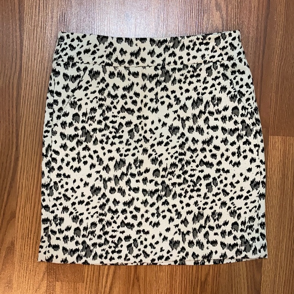 Knit skirt